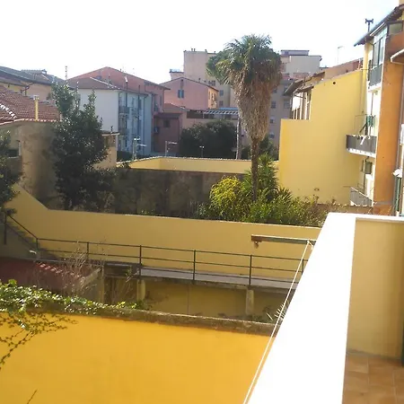 Apartment A Due Passi Dal Treno Pisa